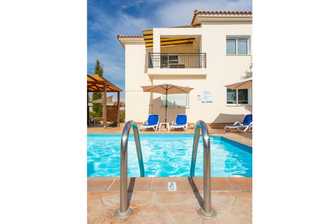 Villa Kleopatra Paphos ภายนอก รูปภาพ